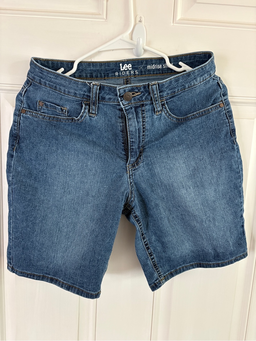 Lee Blue Denim Women’s Midrise Jean Shorts